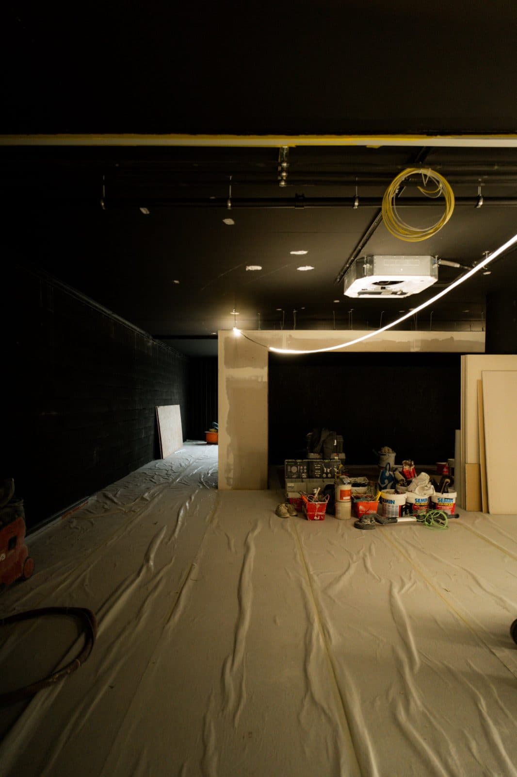 Nürburgring eSports — SimRacing Lounge — avant travaux 1